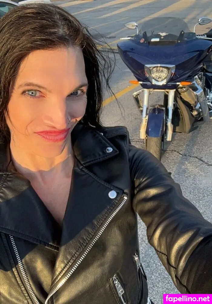 devinelyfati, faithdevine Nude Leaked OnlyFans Photo #7M03ahvi4t