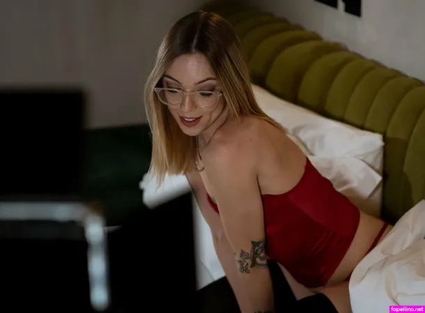 Fakeannalee OnlyFans Thumbnail #4YnYFmV7nn