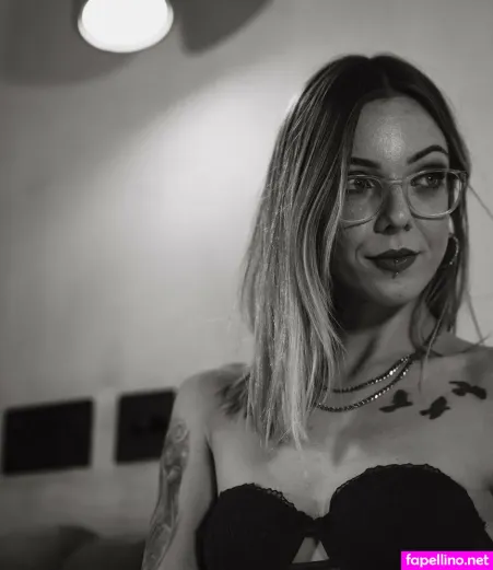 Fakeannalee OnlyFans Thumbnail #qfoStW32k0