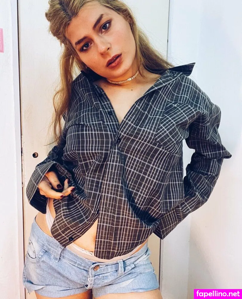 fallenangellu, howlean_ Nude Leaked OnlyFans Photo #zS98xPR7YQ