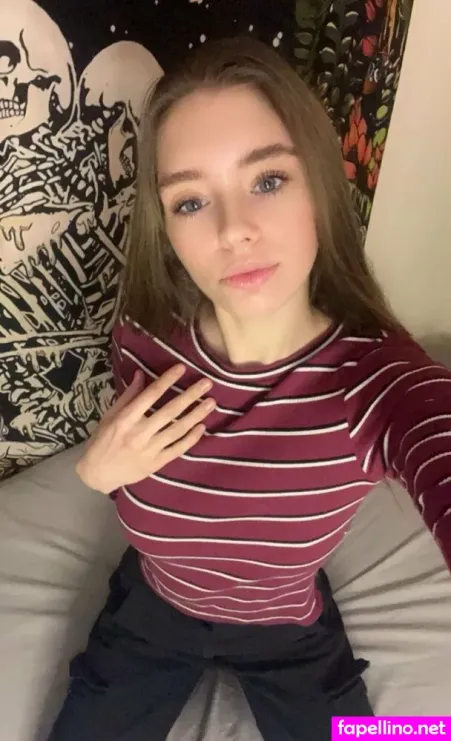 Fallenangelv5 OnlyFans Thumbnail #SblwY0K3PF