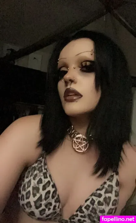 Fallenfoxangel OnlyFans Thumbnail #sE0Viu4lGV