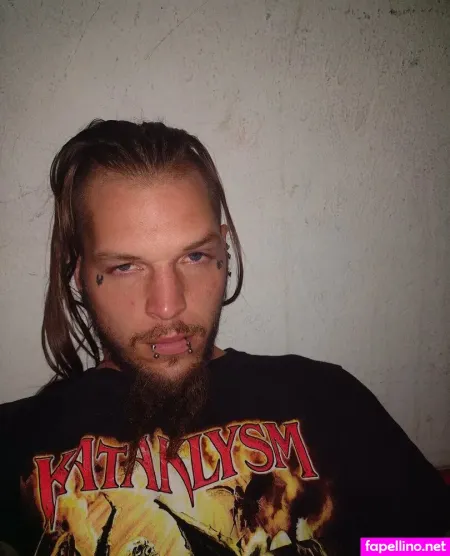 Fallenmaster69 OnlyFans Thumbnail #0dFHtRV3eB