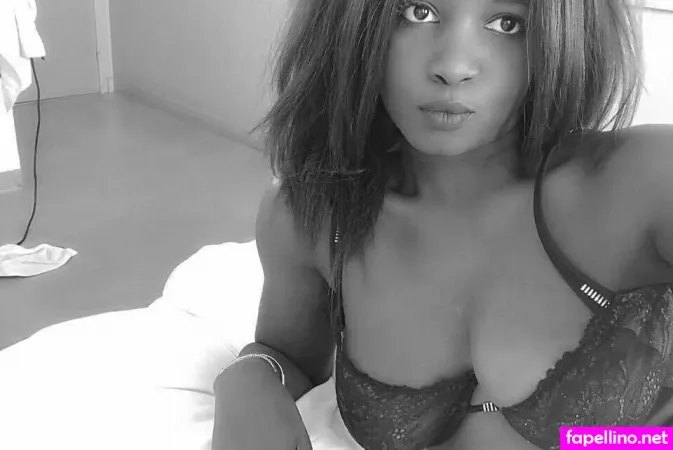 Falones OnlyFans Thumbnail #QKwD4iRB6E