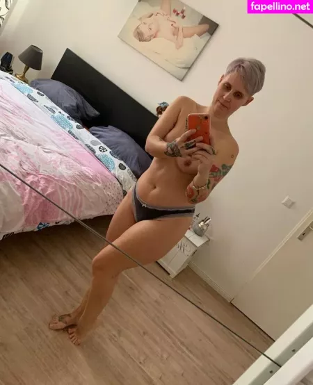 Famez De OnlyFans Thumbnail #VekM5J6s4j