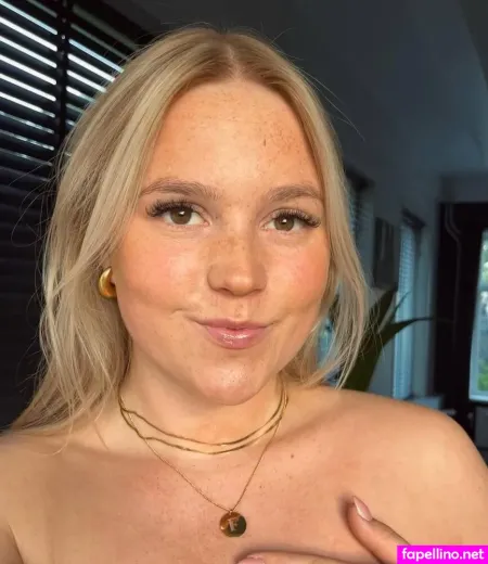 Famkedegroot OnlyFans Thumbnail #w9F6E1dyAv