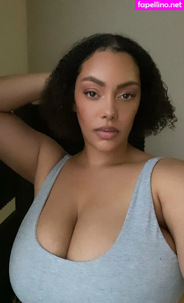 aria the playboy bunny, famousaria, wildthaang Nude Leaked OnlyFans Photo #EetCUPYRBn