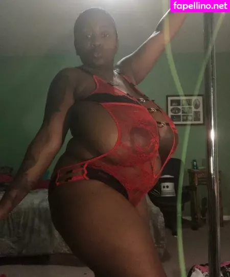 Famousstarkmarie OnlyFans Thumbnail #vbkG6lTtYZ