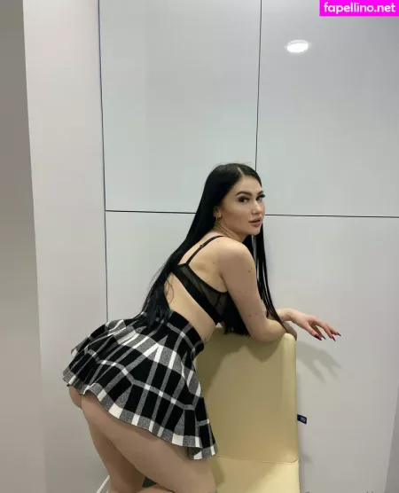 Fancy Lips OnlyFans Thumbnail #FJW5q7iMbe