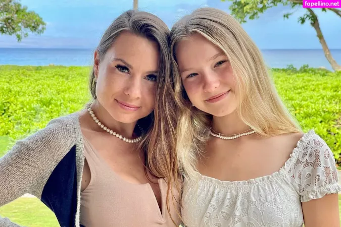 Fancy Shmancy Girls OnlyFans Thumbnail #8xc4Fzf82d