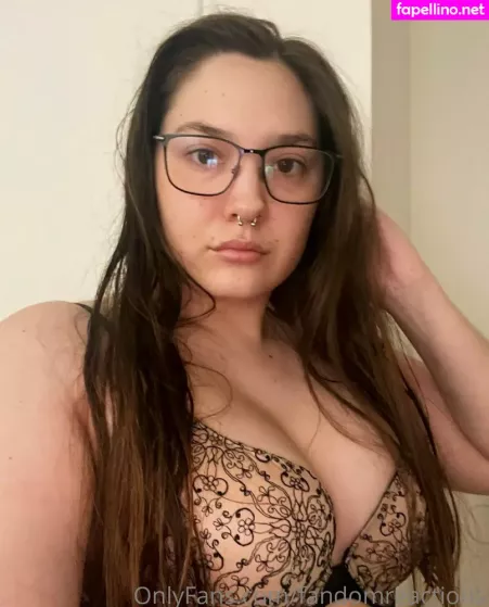 Fandomreactions OnlyFans Thumbnail #8y3xM5mUgx