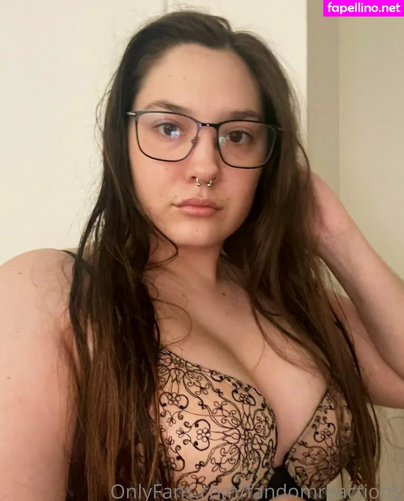 fandomreactgirls, fandomreactions Nude Leaked OnlyFans Photo #8y3xM5mUgx