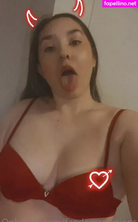 Fandomreactions OnlyFans Thumbnail #EY7VL4xWQF