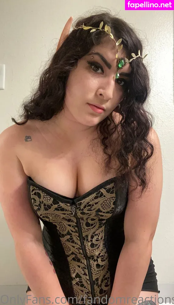 fandomreactgirls, fandomreactions Nude Leaked OnlyFans Photo #dI5Y8gLGs1