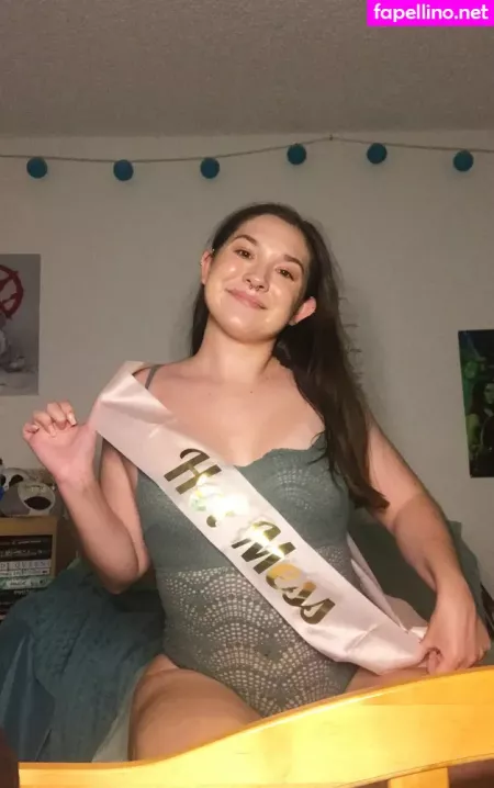 Fandomreactions OnlyFans Thumbnail #dm8GLfLDAt