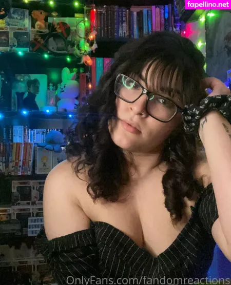 Fandomreactions OnlyFans Thumbnail #h4PoUsrjx7