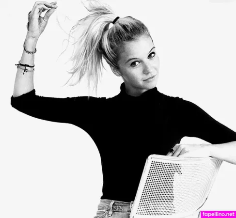 Fanny Stapf OnlyFans Thumbnail #4QTDIGzLDV
