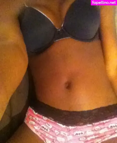 Fannyskinny01 OnlyFans Thumbnail #K0vBHpWiU4