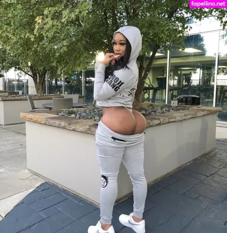 Fansloveszelie OnlyFans Thumbnail #FANhBD4QuF