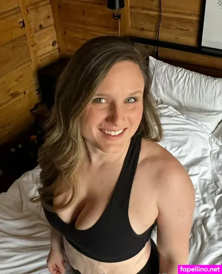 Fantasyandflowersallie OnlyFans Thumbnail #Vfs8Hme3pq