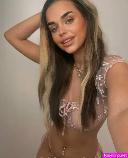 Fantasylucy OnlyFans Thumbnail #qXrkCJLkkx