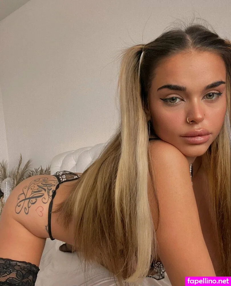fantasylucy, fantasylucyeyelashes Nude Leaked OnlyFans Photo #xnivlZVGeK