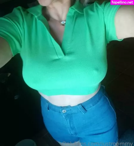 Fantasymommy OnlyFans Thumbnail #oxhXib5g6b