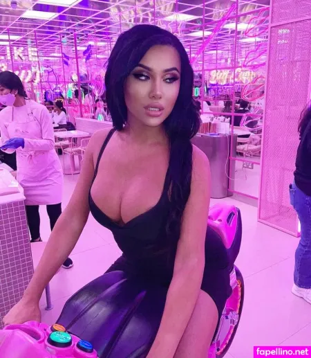 Farah Kane 1 Main Profile Photo