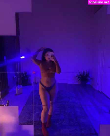 Farahasteri OnlyFans Thumbnail #EG1JBVuOHV