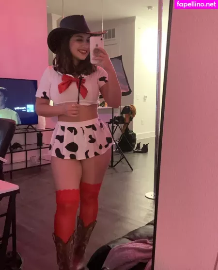 Farahasteri OnlyFans Thumbnail #FXknQOgigU