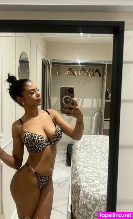 Farahwebb OnlyFans Thumbnail #HiT8PotssT