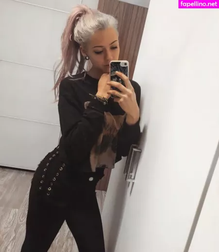 Farbenfuchs OnlyFans Thumbnail #D9GsyKuhzF