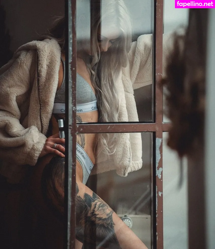 Leslie, calisto.c, farbenfuchs Nude Leaked OnlyFans Photo #F0faii9xXU