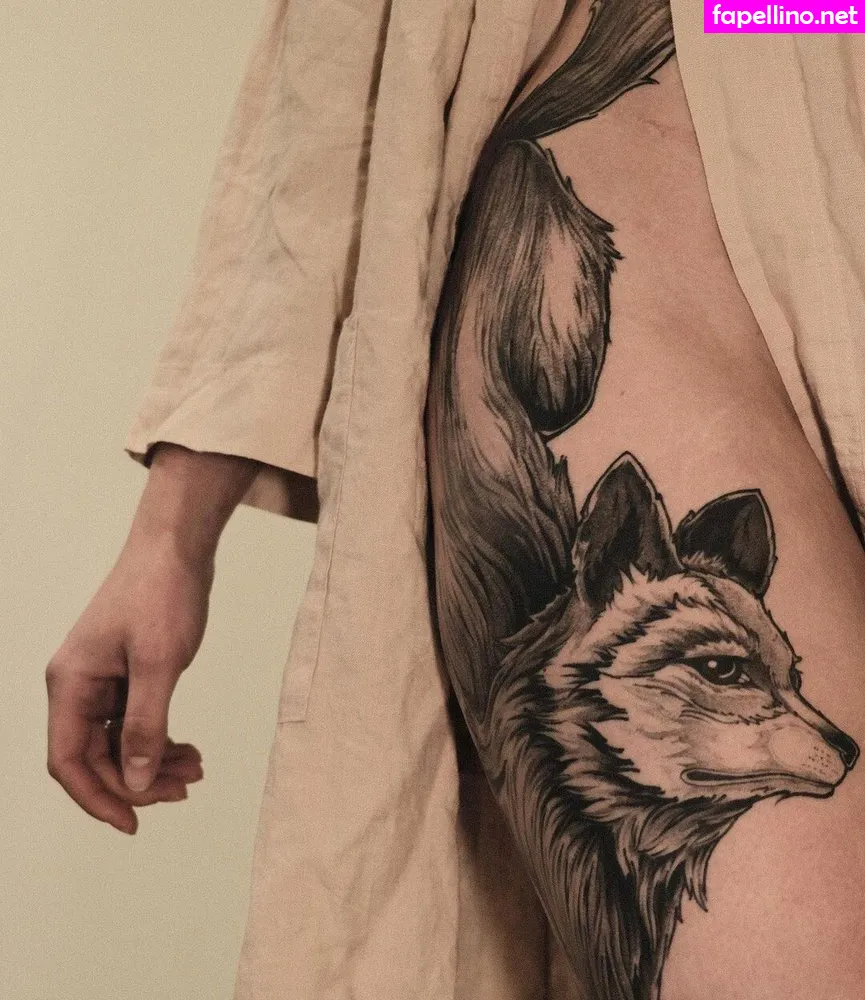 Leslie, calisto.c, farbenfuchs Nude Leaked OnlyFans Photo #ReuztvMJp5