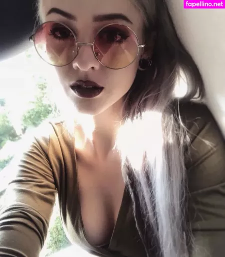 Farbenfuchs OnlyFans Thumbnail #kQDOnVbhV2