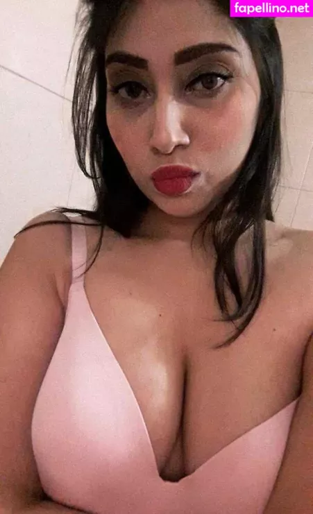 Farihapriyam OnlyFans Thumbnail #CyxURXkFgc