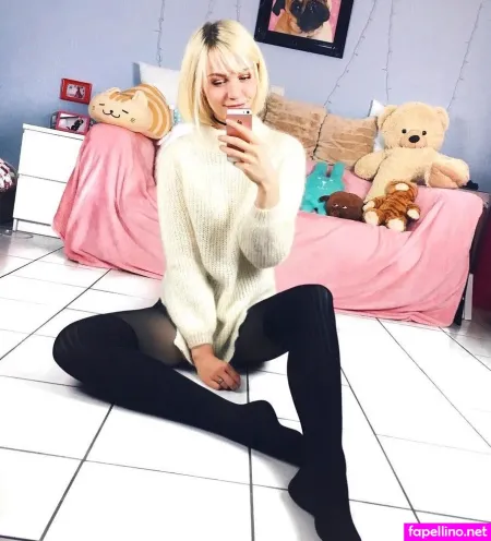 Farina Jo OnlyFans Thumbnail #5DNOXTWrX5