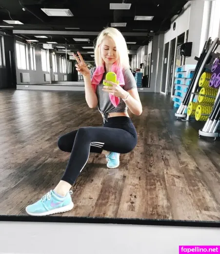 Farina Jo OnlyFans Thumbnail #GHS8MkBTad