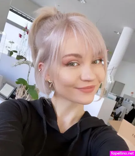 Farina Jo OnlyFans Thumbnail #xwD64Kq9L5