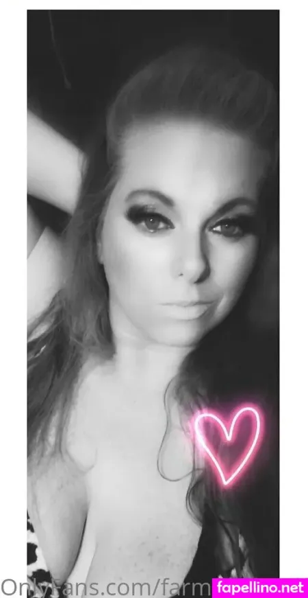 Farmfreshmilf OnlyFans Thumbnail #4mRroOCoWz