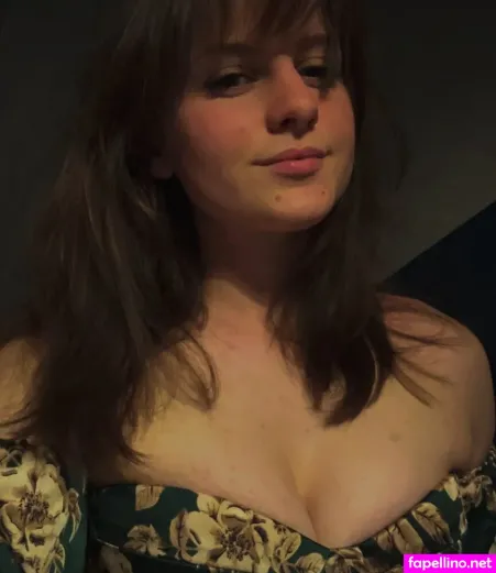 Farmlass 1996 OnlyFans Thumbnail #9ZyQUA64im