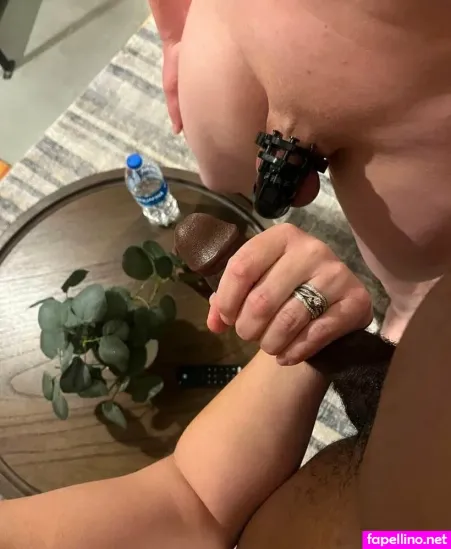 Farmwifegonewild OnlyFans Thumbnail #5RAzyfXSf5
