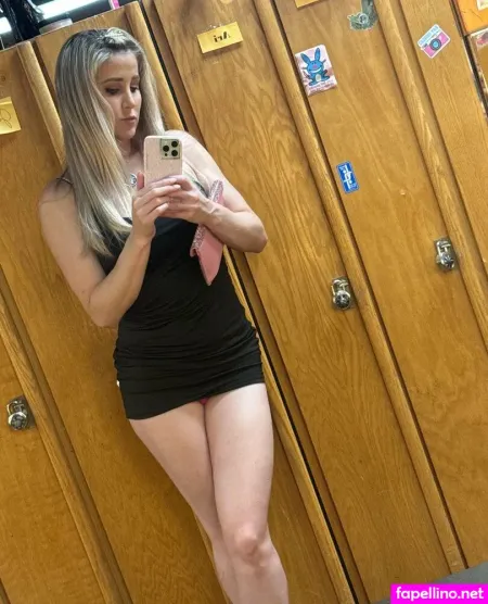 Farrahcollinsxoxo OnlyFans Thumbnail #e7K6M3B3t8
