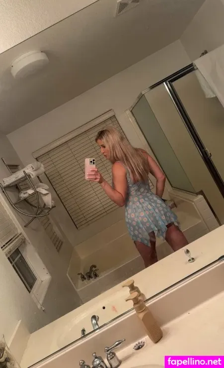 Farrahcollinsxoxo OnlyFans Thumbnail #onW72nsR12