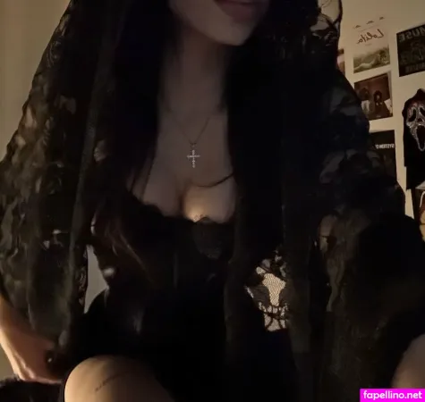 Farryndoll OnlyFans Thumbnail #IcM8k8ffTS