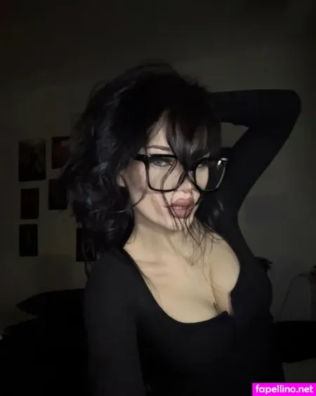 Farryndoll OnlyFans Thumbnail #twm03GqB2N