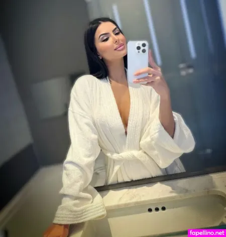 Faryal Makhdoom Main Profile Photo