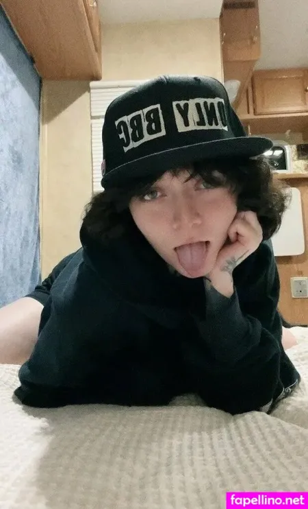 Faryn Lain OnlyFans Thumbnail #IOJFlYrXmw