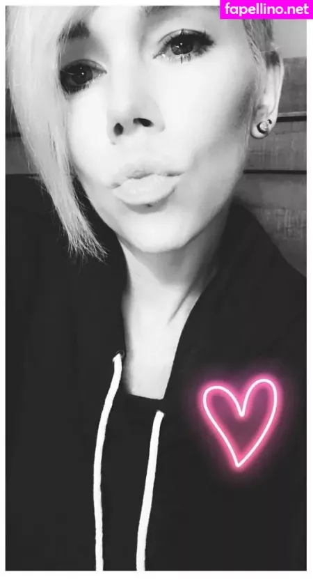 Fatalgothfree OnlyFans Thumbnail #0inmgzhVdv