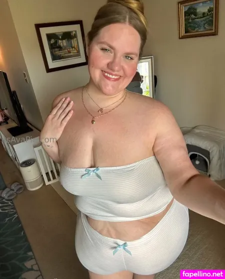 Fatavapie 4 OnlyFans Thumbnail #Wx9aYzg0qU